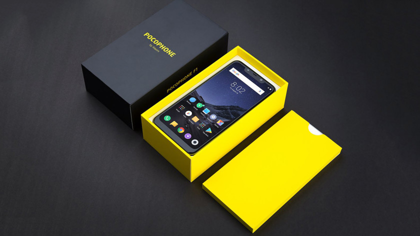 Брак экрана Xiaomi Pocophone F1 проявился на 0,3% смартфонов