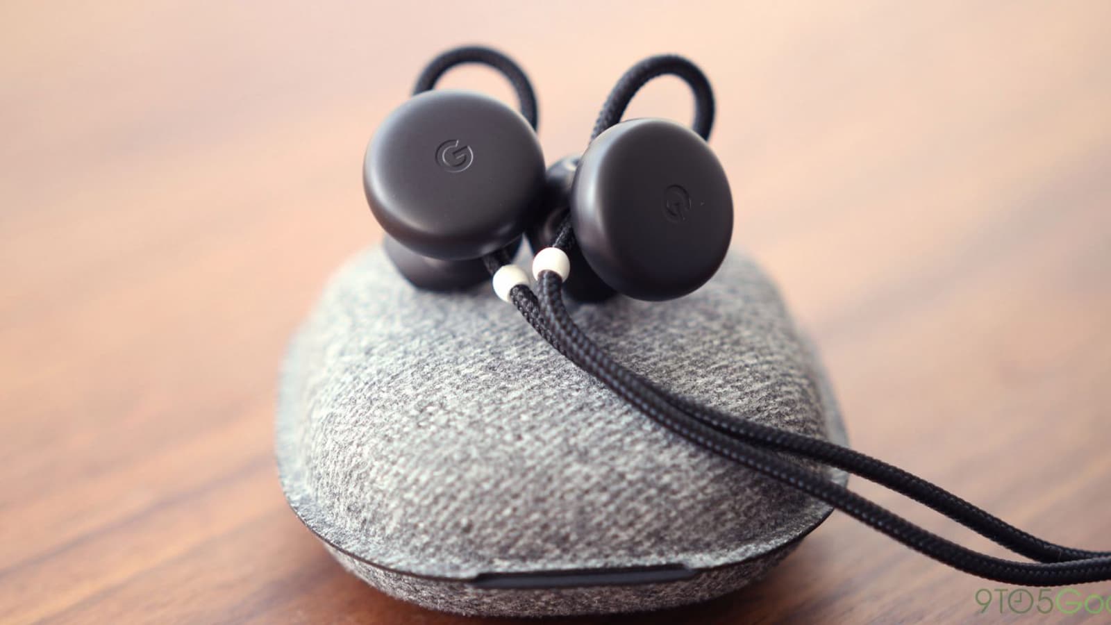 Наушники Google Pixel Buds больше не являются единственным устройством с поддержкой перевода речи в реальном времени