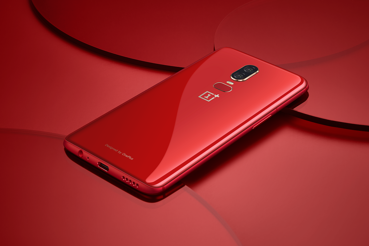 Смартфон OnePlus 6 уже почти исчез из продажи в официальных магазинах Европы