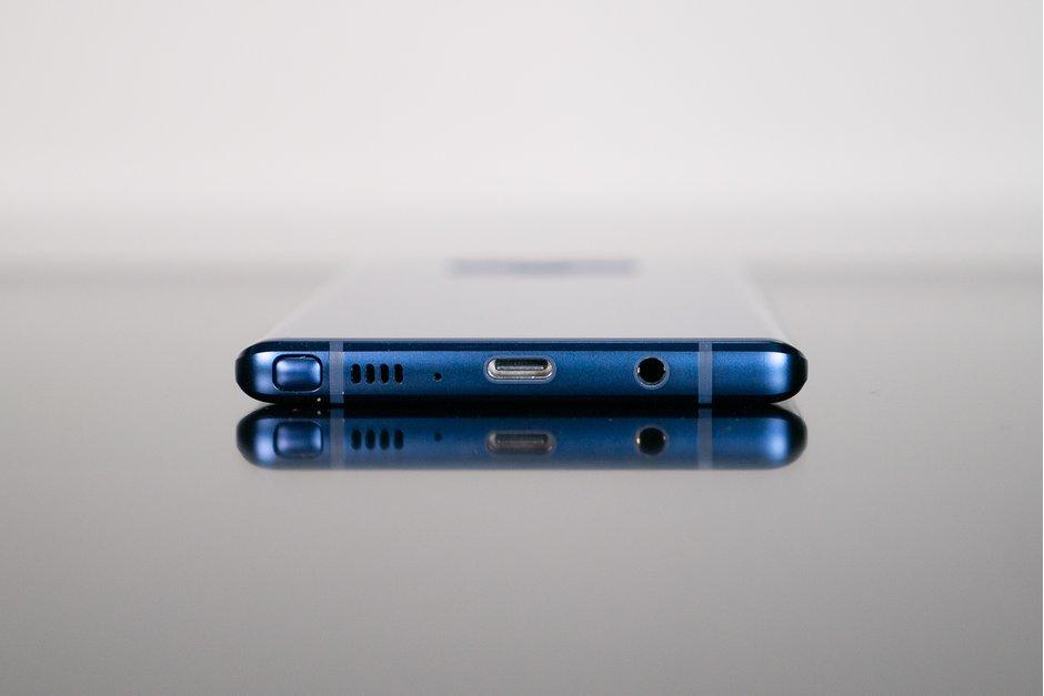 Флагманский смартфон Samsung Galaxy Note 10 лишится разъёма 3,5 мм для наушников Флагманский смартфон Samsung Galaxy Note 10 лишится разъёма 3,5 мм для наушников