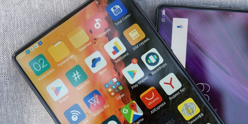 Samsung опередила компанию Xiaomi в Индии, но только в премиальном сегменте Samsung опередила компанию Xiaomi в Индии, но только в премиальном сегменте