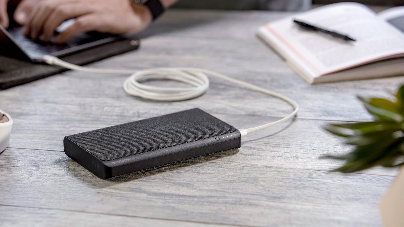 Mophie powerstaion USB-C 3XL — внешний аккумулятор ёмкостью 26 000 мА·ч