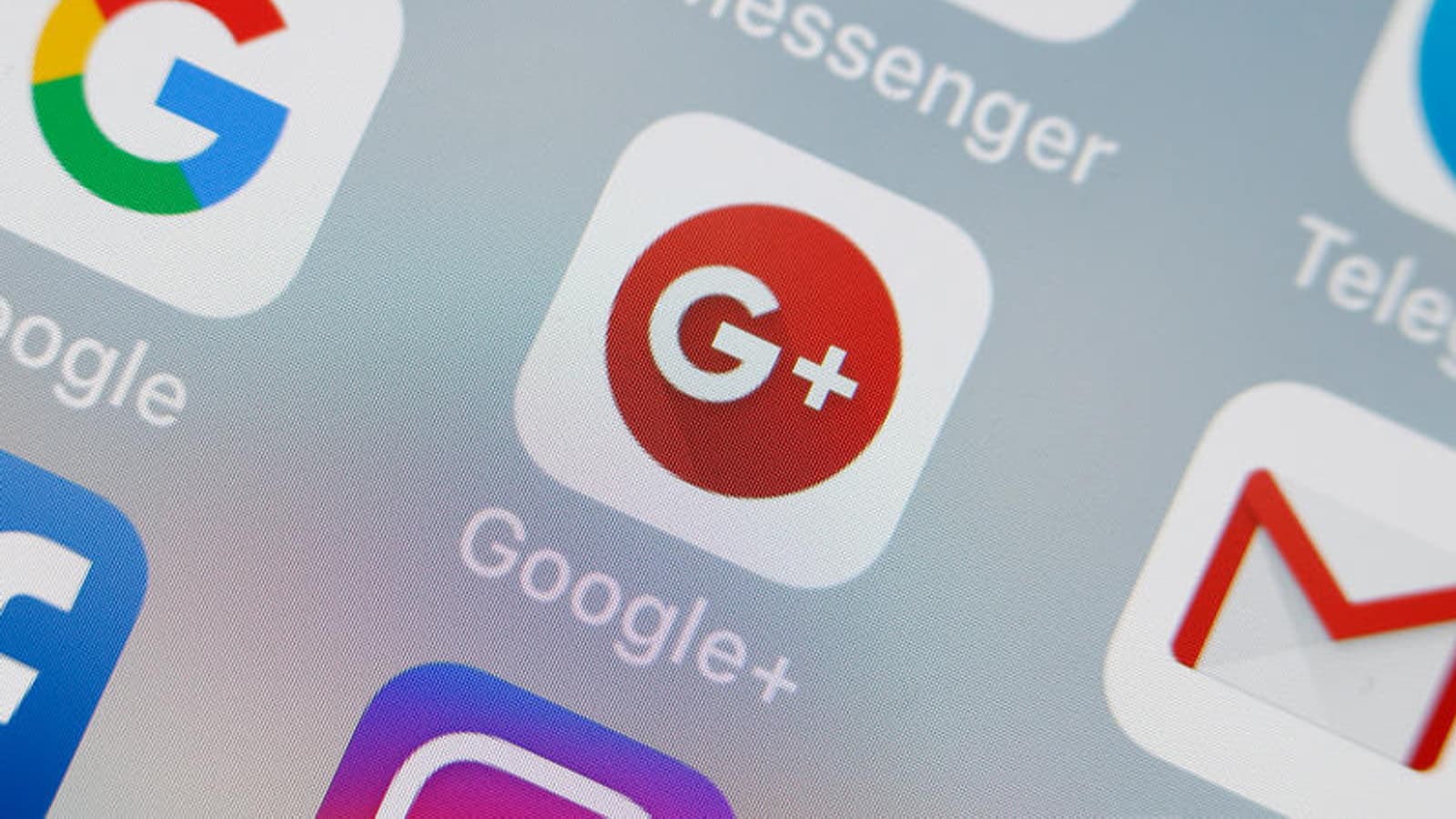 Возможная утечка персональных данных 500 000 пользователей Google+ заинтересовала регуляторов в США и Европе