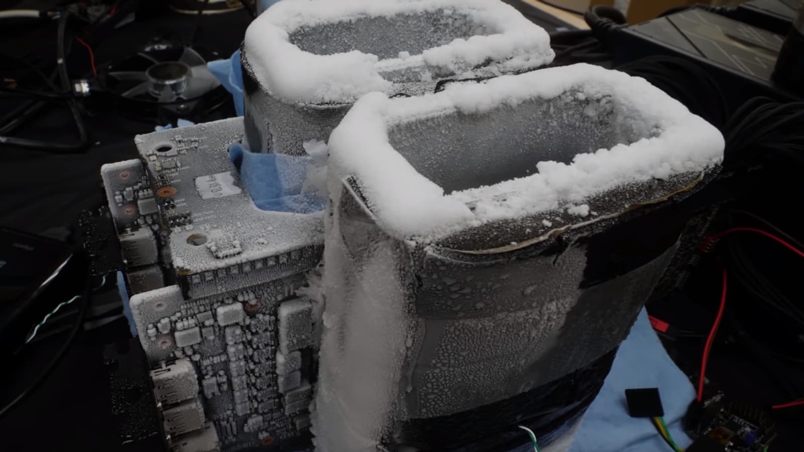 Связка из двух видеокарт GeForce RTX 2080 Ti установила рекорд в 3DMark Time Spy Extreme