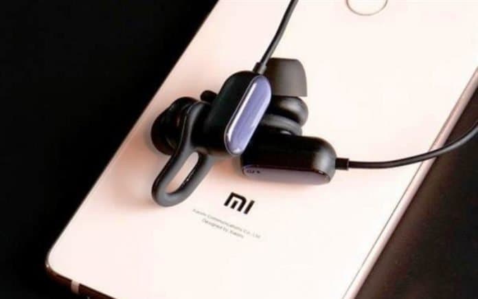 Xiaomi выпустит конкурента для наушников Apple AirPods Xiaomi выпустит конкурента для наушников Apple AirPods