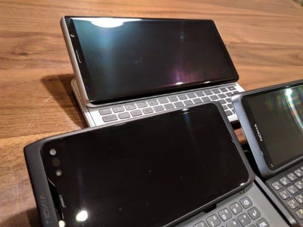 Легендарный смартфон Nokia E7 вскоре возродится в модели компании Livermorium
