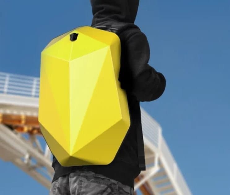 Робот за плечами: рюкзак Xiaomi Mi Bumblebee Computer Backpack напоминает Бамблби – робота из Трансформеров