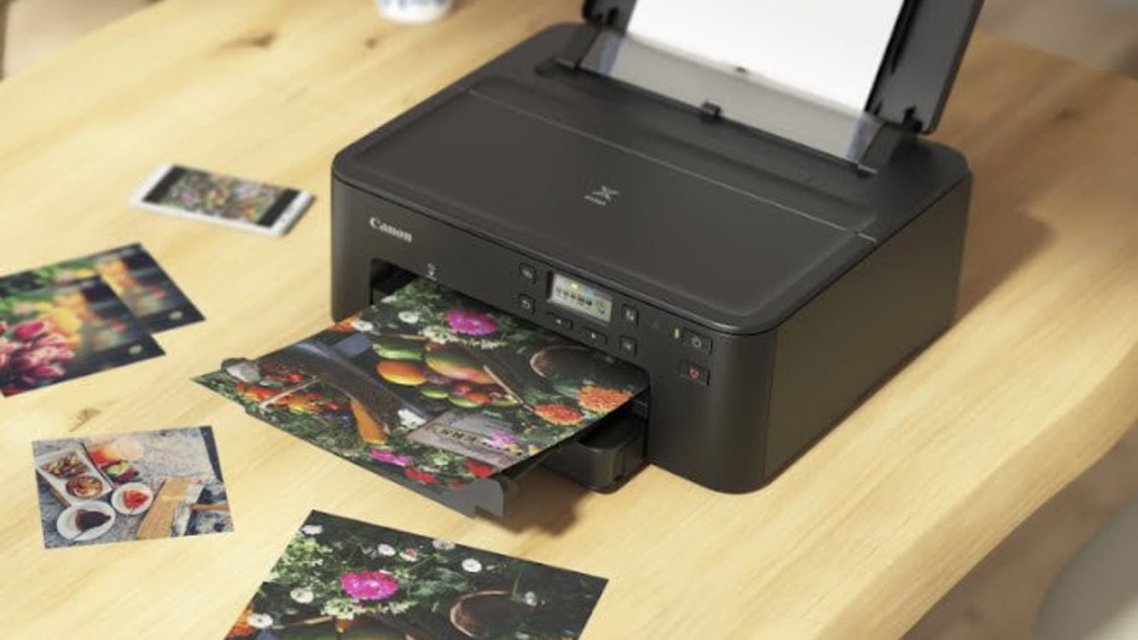 Представлен компактный принтер Canon Pixma TS704