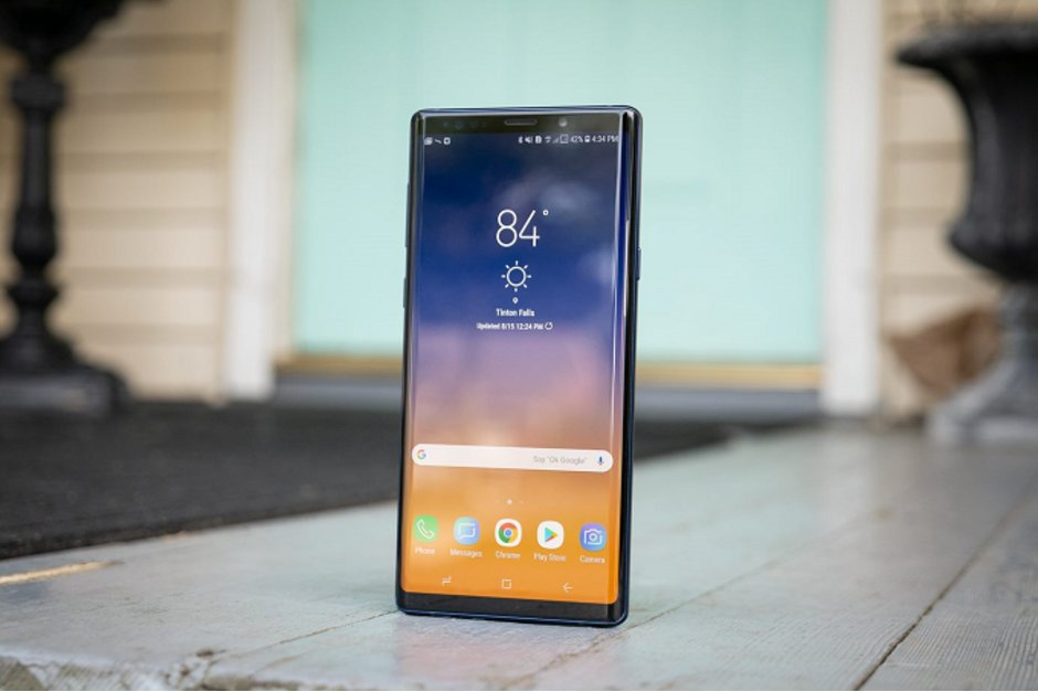 Вслед за Apple компания Samsung также готовится объявить о снижении продаж Вслед за Apple компания Samsung также готовится объявить о снижении продаж