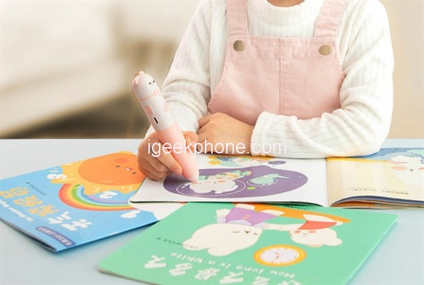 Xiaomi представила умную говорящую ручку с системой ИИ для обучения детей языкам Xiaomi представила умную говорящую ручку с системой ИИ для обучения детей языкам