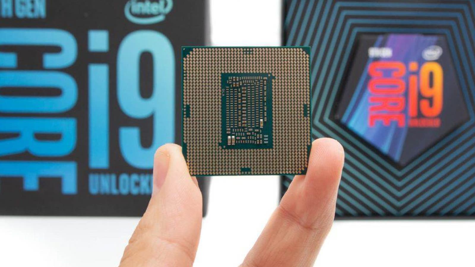 Новые процессоры Intel без GPU вопреки ожиданиям оказались не дешевле обычных Новые процессоры Intel без GPU вопреки ожиданиям оказались не дешевле обычных