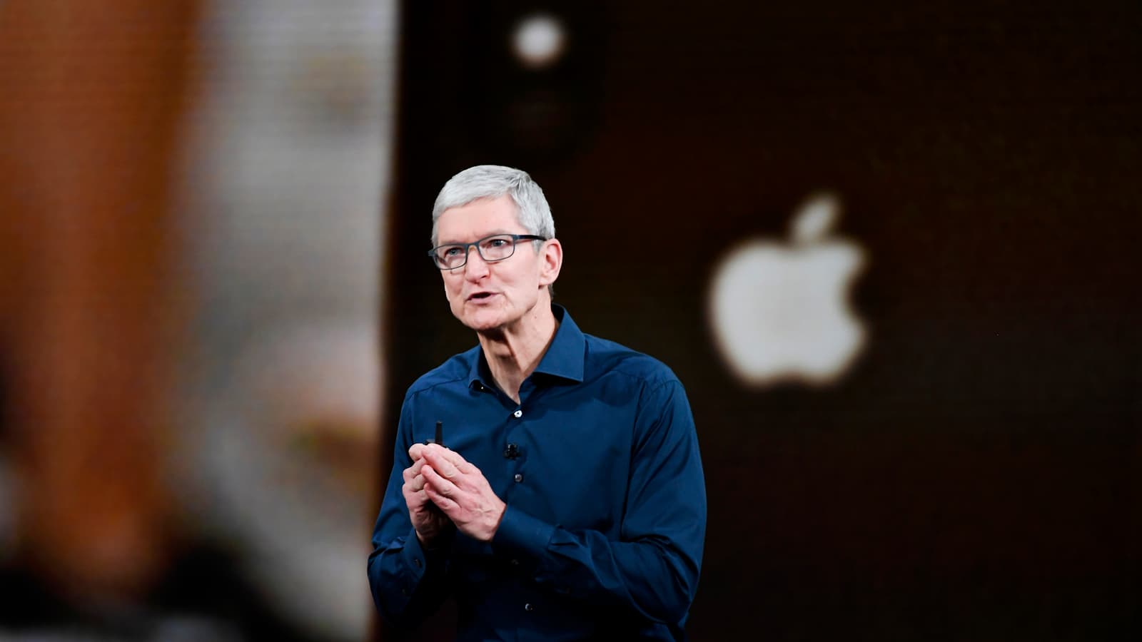 Из-за финансовых проблем Apple придётся уменьшить темпы расширения штата сотрудников