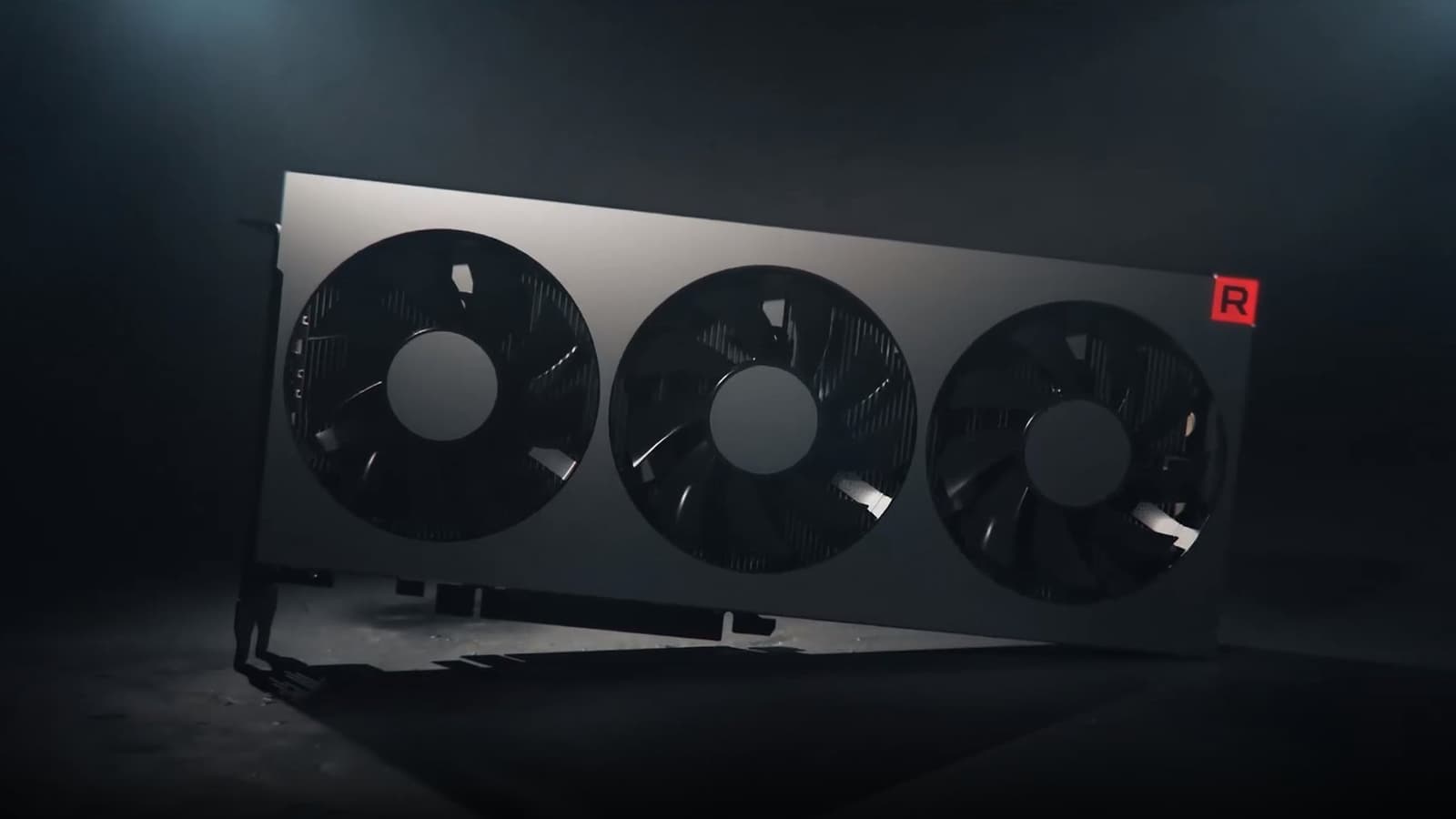 Глава Nvidia достаточно жёстко высказался в адрес видеокарты AMD Radeon VII и не только