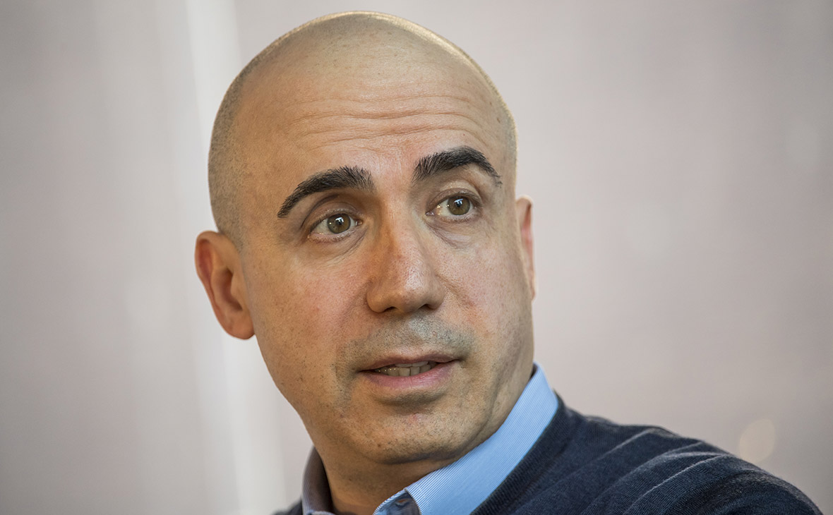 Акции Xiaomi упали на 43%, наибольший кусок принадлежит россиянину Юрию Мильнеру Акции Xiaomi упали на 43%, наибольший кусок принадлежит россиянину Юрию Мильнеру