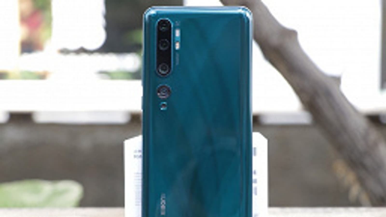 Удививший всех народный камерофон Xiaomi Mi CC9 Pro позирует во всех цветах сразу после анонса
