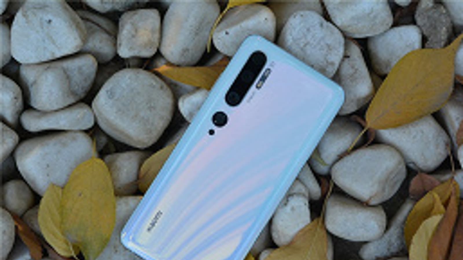 Удививший всех народный камерофон Xiaomi Mi CC9 Pro позирует во всех цветах сразу после анонса