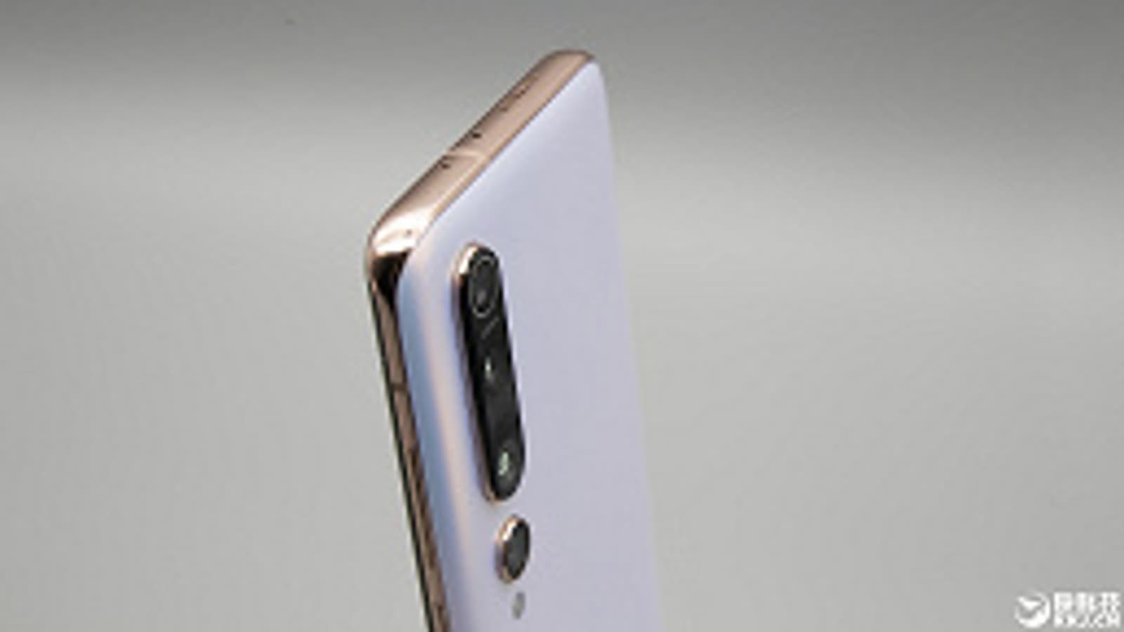 Xiaomi Mi 10 Pro в жемчужно-белом цвете впервые позирует в высоком разрешении 