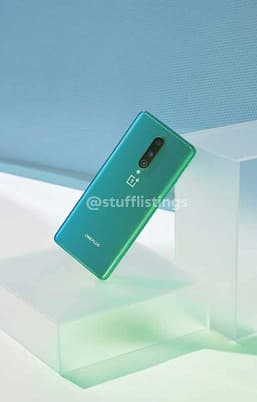 OnePlus 8 Pro в разных цветах на качественных фото