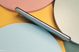 Долгоиграющая новинка Realme на первых живых фото