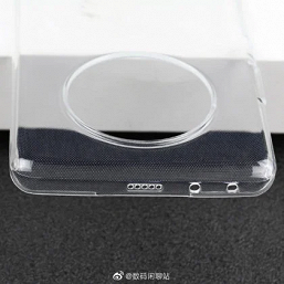 Живые фотографии показывают сходства и отличия Huawei Mate 40 и Mate 40 Pro