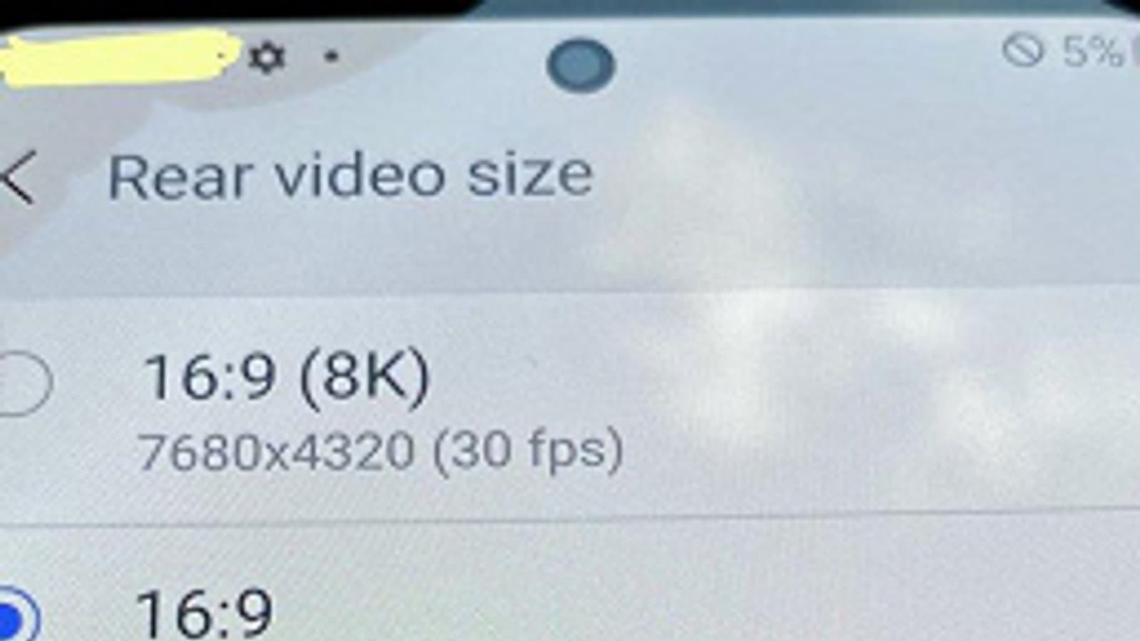 Snapdragon 875, 108 Мп, 144 Гц, 5000 мА·ч и 65 Вт. Новые подробности о Samsung Galaxy S21 и живые фото смартфона