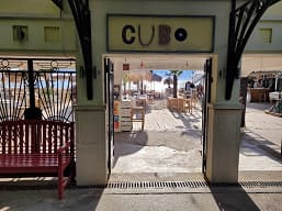 Эталонный «андроидфон», «лучший Samsung 2020 года» и возрождённый «убийца флагманов». Pixel 5, Samsung Galaxy S20 FE и OnePlus 8T в битве камер