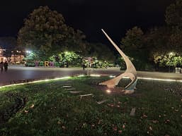 Эталонный «андроидфон», «лучший Samsung 2020 года» и возрождённый «убийца флагманов». Pixel 5, Samsung Galaxy S20 FE и OnePlus 8T в битве камер