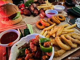 Такому позавидуют и более именитые флагманы. Живые фото ночной съемки, сделанные на камеру Nubia Z30 Pro