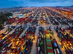 «После просмотра этого, вы поймете, почему я говорю, что это следующий король камер». Фото, сделанные на камеру vivo X90 Pro+, выглядят потрясающе