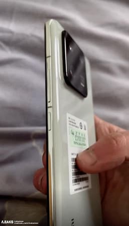 Камера Leica с дюймовым сенсором, MIUI 14 и 13 ГБ ОЗУ. Работающий впервые Xiaomi 13 Pro показали вживую