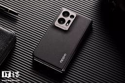 Смартфон на Snapdragon 8+ Gen 1 с экраном 7,1 дюйма, который легче, тоньше и дешевле iPhone 14 Pro Max. Живые фото Oppo Find N2