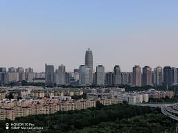 Так снимает Honor 70 Pro, оснащенный новейшим 54-мегапиксельным сенсором Sony IMX800. Опубликованы примеры фото в разных режимах, в том числе и ночью