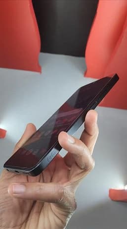 «Кокафон» выходит уже на следующей неделе. Новые изображения Realme 10 Pro 5G Coca-Cola Edition за несколько дней до премьеры