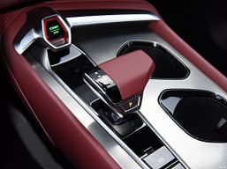 У Toyota Camry появился сильный конкурент. Представлен MG7, он получил 261-сильный мотор, 9-ступенчатый «автомат» и очень хорошее оснащение 