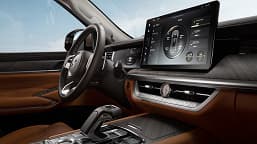 Большой рамный Tank 500 готов покорять просторы России. Стартовали продажи «китайского Land Cruiser 300», за который просят от 5,1 млн рублей