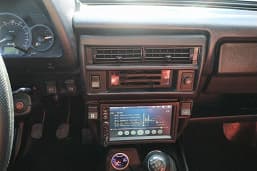 В Европе продают «СуперНиву» – с 300-сильным турбомотором и тормозами от Porsche