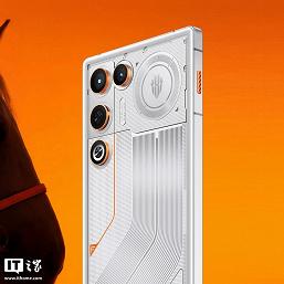 Премиальный дисплей смартфона Red Magic 11 Air