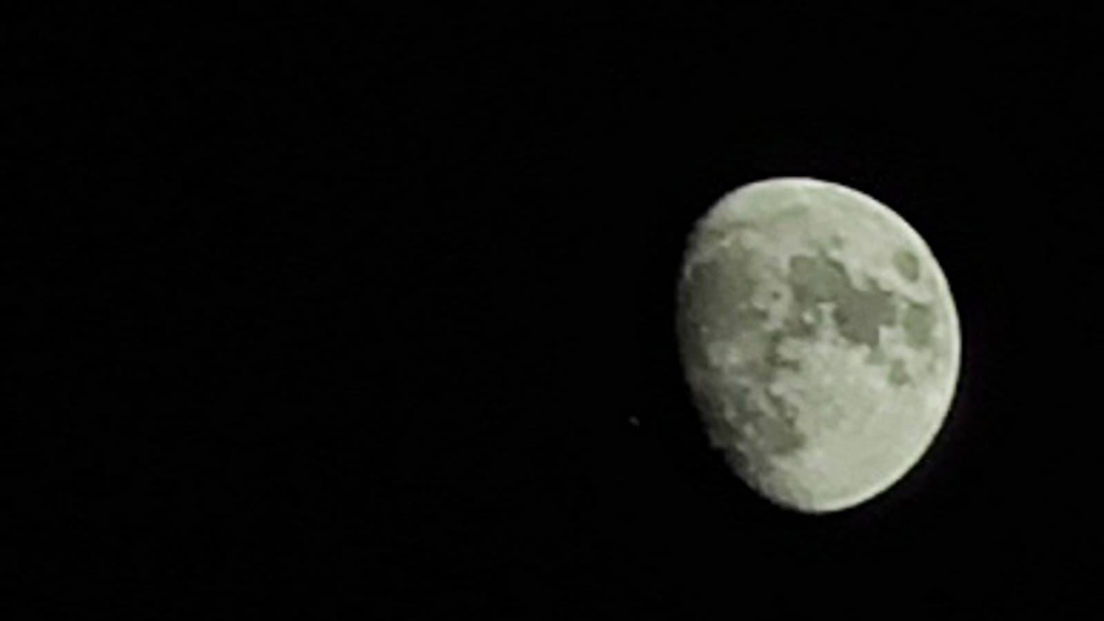 Xiaomi Mi CC9 Pro против Huawei P30 Pro — битва за Луну