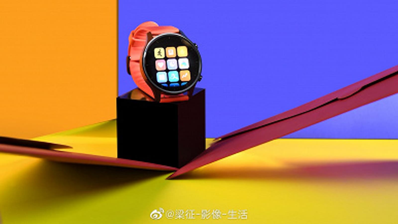 Xiaomi Watch Color и доступные циферблаты засветились прямо перед началом продаж