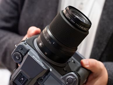 Компания Fujifilm показала объектив XF 50mm F1.0 и два светосильных объектива системы GFX