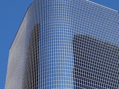 На что способна камера главного конкурента Xiaomi Mi 10