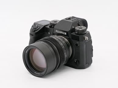 Анонсированы продажи объективов SLR Magic HyperPrime CINE 50mm T0.95 и CINE 12mm T2.8