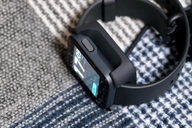 Масса живых фото Redmi Watch с упаковкой, зарядкой и Redmi Note 9