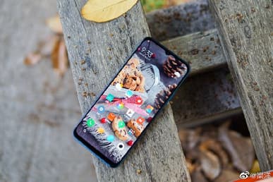 Живые фото самого доступного камерофона Xiaomi со всех сторон и фирменных чехлов для него