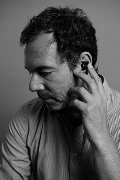 Realme показала наушники Realme Buds Q с дизайном «морская галька»