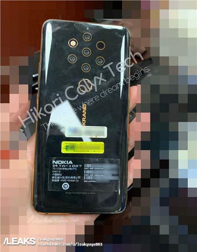 Опубликованы фотографии прототипа пятикамерного смартфона Nokia 9 Pureview