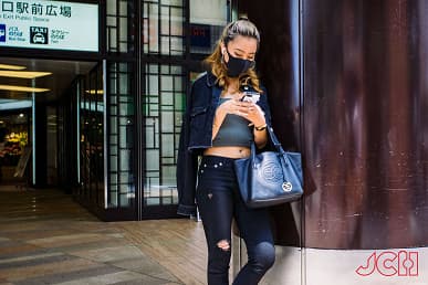 Объектив ручной работы MS Optics Aporia 24mm f/2 напоминает крышку байонета