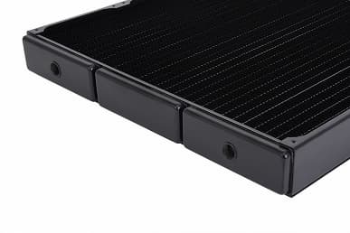 На радиаторах Alphacool NexXxoS XT45 Full Copper 1260mm SuperNova и NexXxoS XT45 Full Copper 1080mm Nova помещается по девять вентиляторов