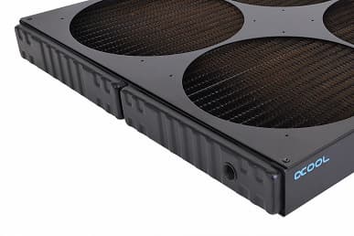 На радиаторах Alphacool NexXxoS XT45 Full Copper 1260mm SuperNova и NexXxoS XT45 Full Copper 1080mm Nova помещается по девять вентиляторов