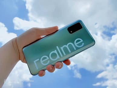 Realme V5 в итоге оказался клоном Honor 30. Живые фото в высоком разрешении